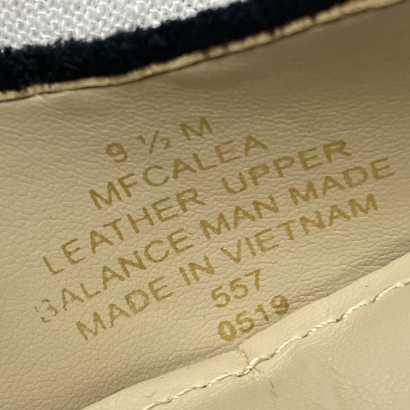 Marc Fisher Calea Black Suede Wedges Size 9.5 - Picture 5 of 6